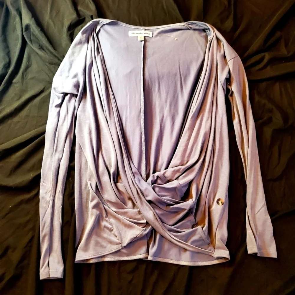NWOT Abercrombie & Finch Blue Top Size small
